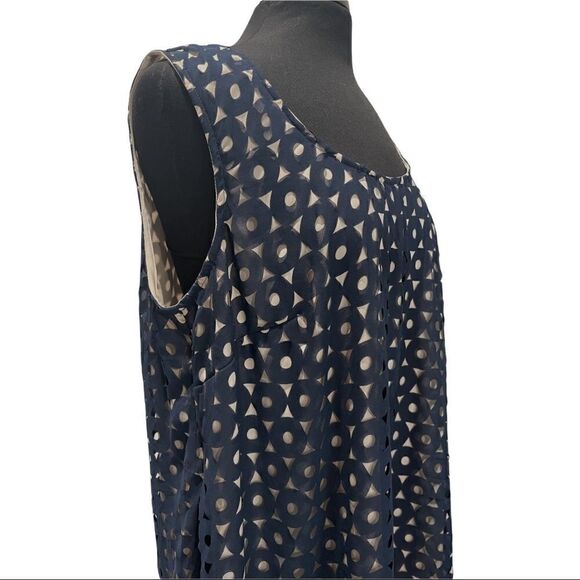 𝅺eshakti Navy And Tan Circle Cut Out Sleeveless Fly Away Top Sz 2X-20W - Picture 6 of 14